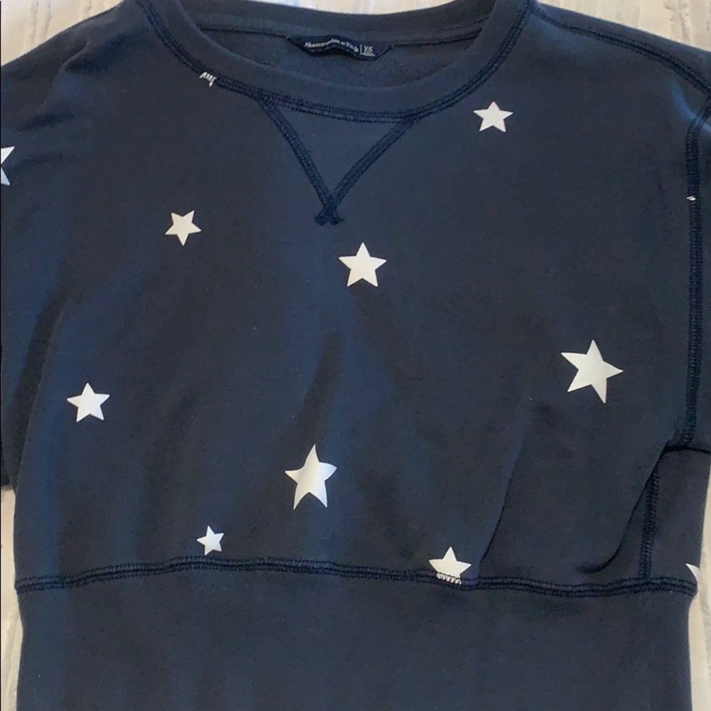 Long sleeve sweatshirt